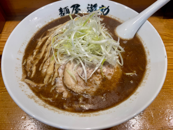 「魚介豚骨中華そば」@麺屋 遊助の写真