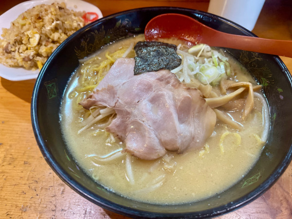 「味噌ラーメン」@麺房 長谷川の写真