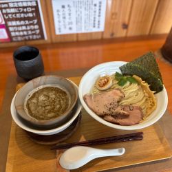 淡麗魚介特製つけ麺