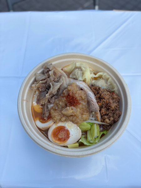 「ガツ盛り！三種味噌の濃厚背脂らぁ麺」@名古屋ラーメンまつり2025の写真