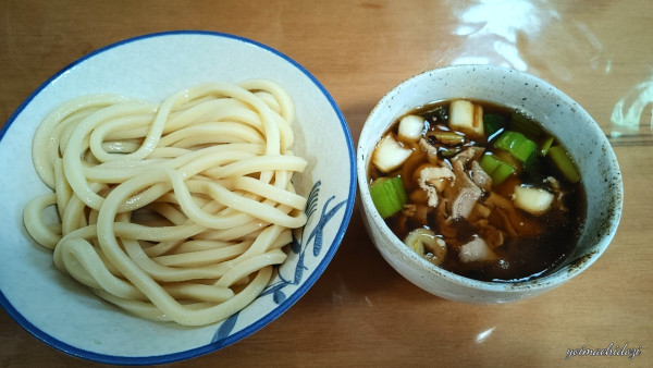 「肉ネギうどん」@吉田のうどん いこいの写真