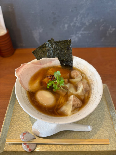 「特製醤油らぁめん」@らぁめん楓鹿の写真