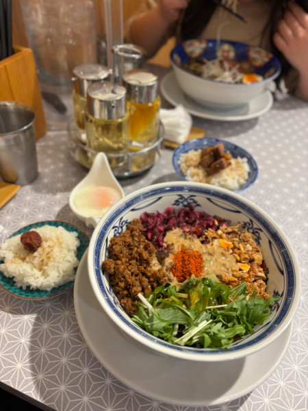 「濃厚担担麺 中辛(温玉ダイブめしセット)」@中華そば 埜邑の写真