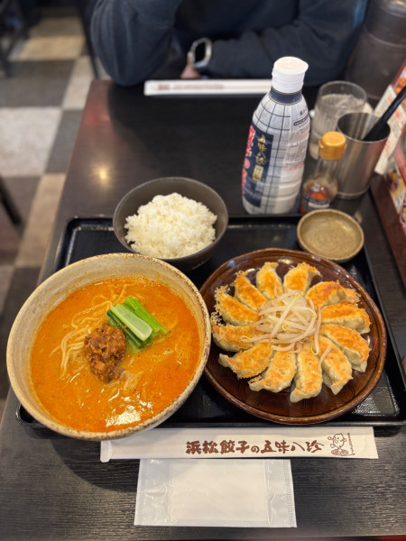 「浜松餃子とラーメンのセット」@五味八珍 御油店の写真