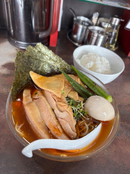 「冷蕎麦【全部のせ】」@ラーメン屋 ばーばら 幸田店の写真