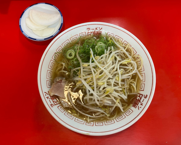 「ラーメン」@ラーメン専門鷹の写真