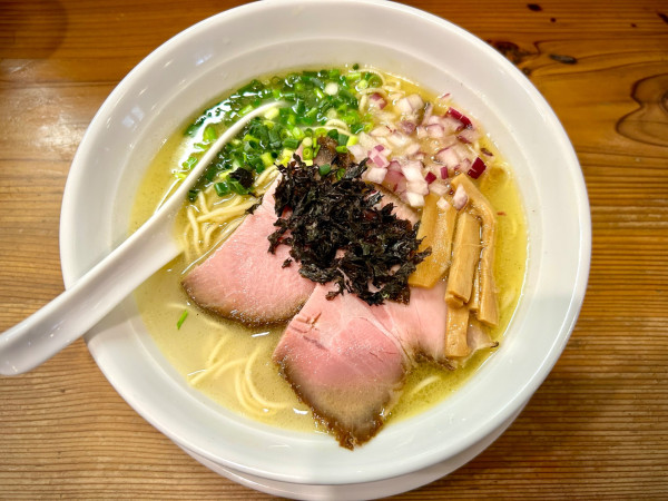 「塩そば(940¥)」@中華蕎麦しのざきの写真