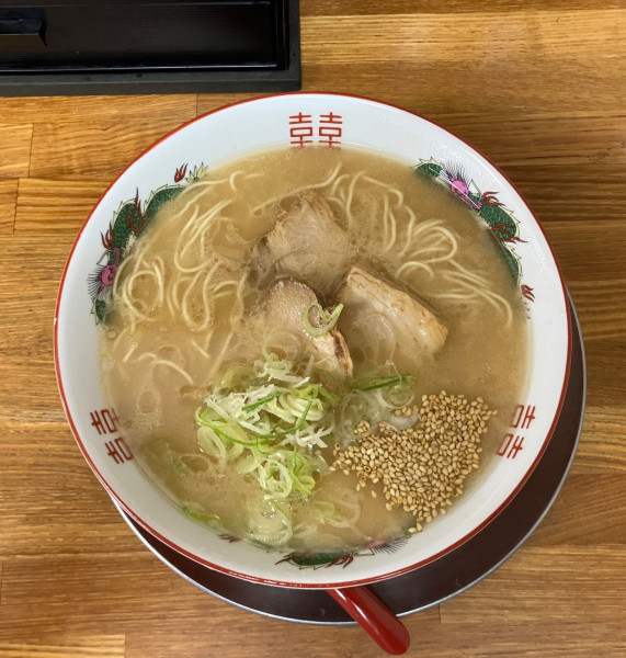 「博多ラーメン　780円」@麦の写真