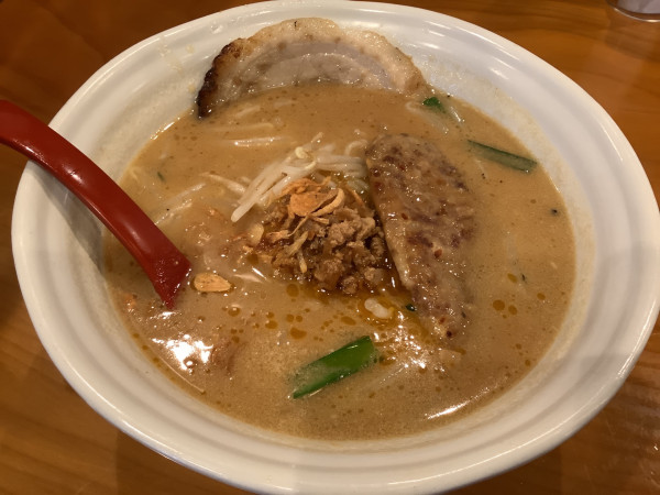 「仙台味噌ラーメン1100円＋チャーシュー」@麺場 田所商店 小田原店の写真
