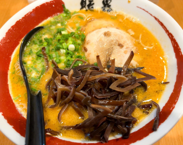 「とんこつ味噌 (+きくらげ)」@ラーメン 暖暮 町田店の写真