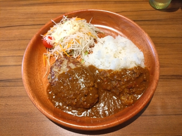 「カリーバーグディッシュS1,050円」@びっくりドンキー  茅ヶ崎店の写真