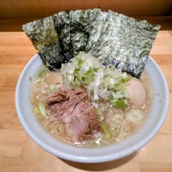 らーめん(細麺) 950円
