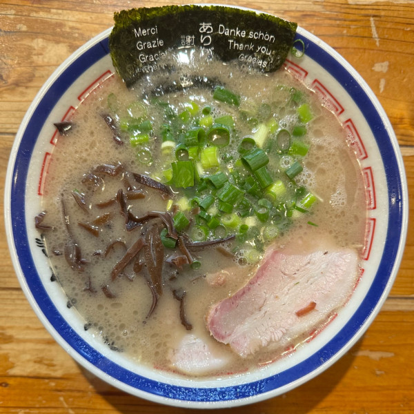 「らーめん」@博多長浜らーめん 田中商店の写真