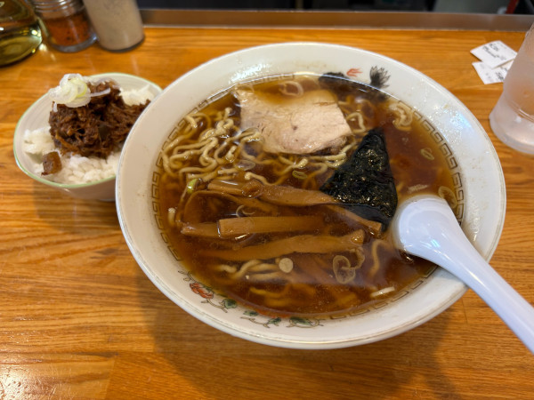 「中華そば + 肉ごはん」@春木屋 荻窪本店の写真