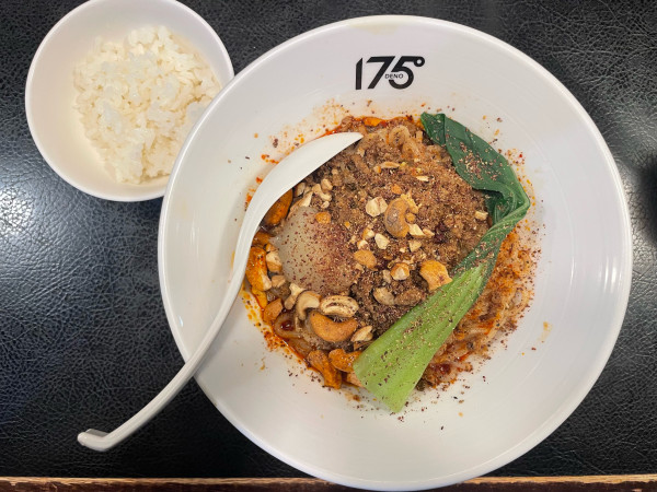 「成都担々麺」@175°DENO ～担担麺～ 本店の写真