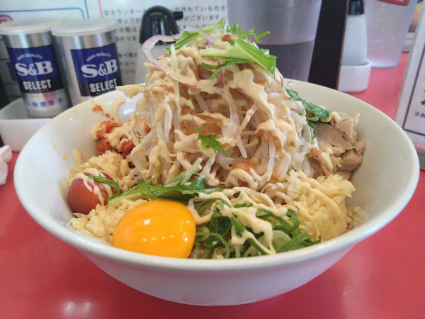 「冷やしまぜそば200g」@用心棒 本号の写真