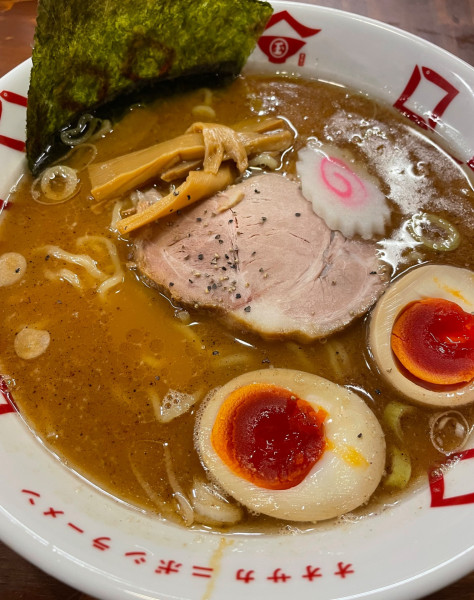 「煮干しらーめん」@煮干しらーめん 六代目 玉五郎 本町店の写真