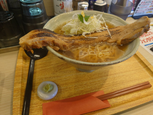 「和だしラーメン　1045円（中）」@麺と雫 牛久店の写真