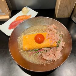 冷やし寿司屋の玉子焼きみぞれ節そば