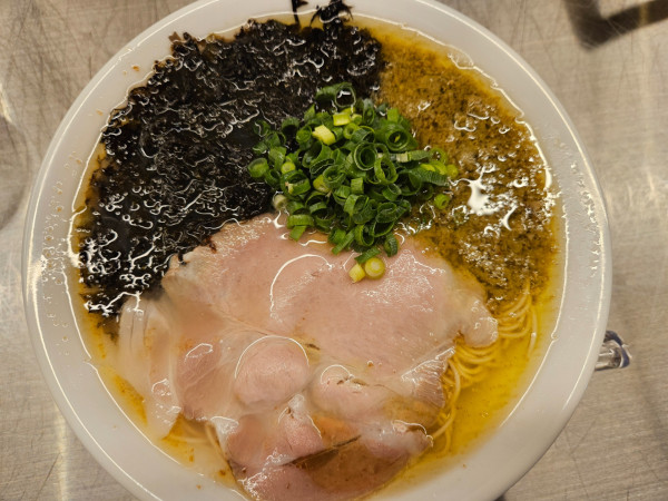 「牡蠣塩ラーメン」@むかん  錦糸町店の写真