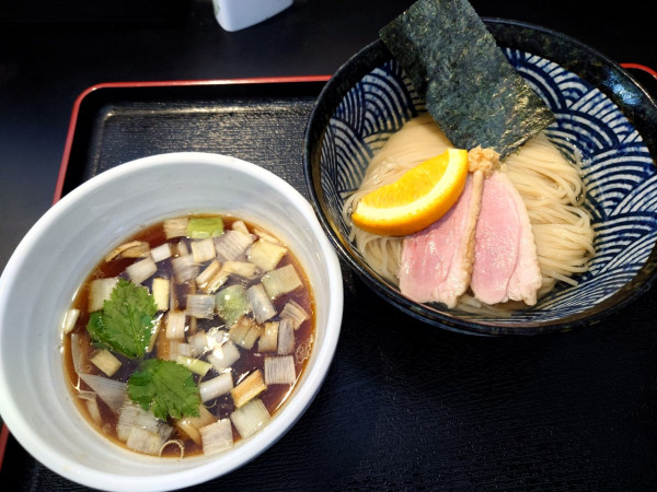 「鴨だし醤油つけ麺(麺少なめ、1200円)」@麺堂にしき 西武新宿店の写真
