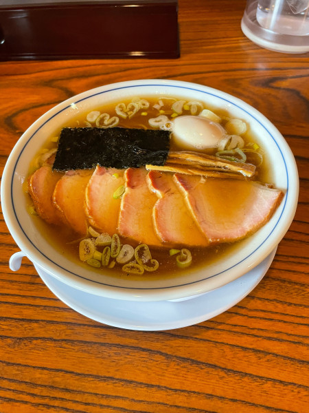 「チャーシューメン(煮玉子入り)1250円」@ラーメンきく屋の写真