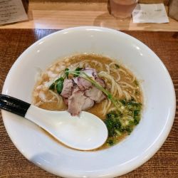 濃厚烏賊肝蕎麦