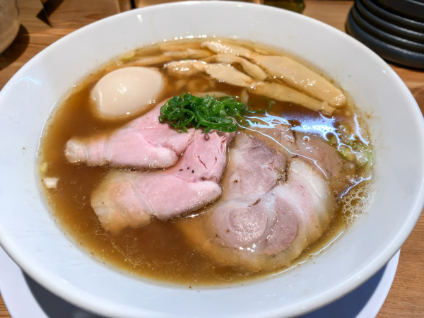 「特製醤油 (手もみ太麺)」@なか乃中華そばの写真