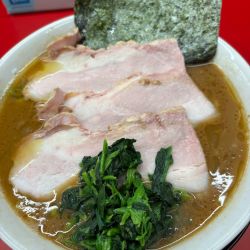 チャーシュー3枚大盛　1300円