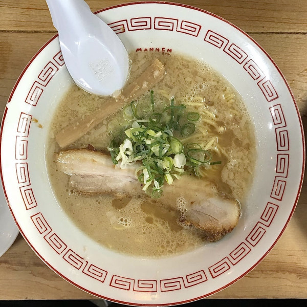 「特製らーめん」@まんねん 梅田本店の写真