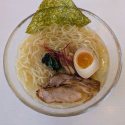 冷エビ塩ラーメン