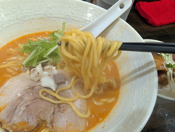 「辛い鯛味噌ラーメン(辛増無料)1,000円」@ラーメン晃煇の写真