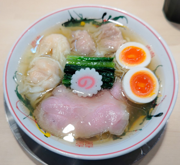 「全部入り白だしラーメン」@キング製麺の写真