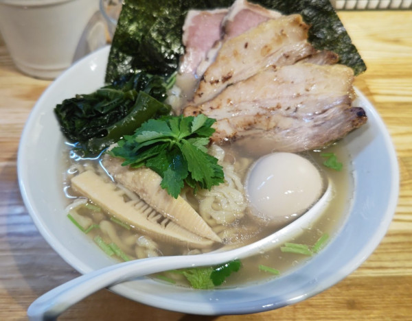 「全部入り貝塩らーめん」@らーめん 改の写真