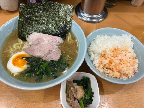 「ラーメン」@横浜らーめん 武蔵家 綾瀬店の写真