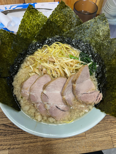 「ネギチャーシュー中盛➕海苔」@ラーメンショップ 厚木店の写真