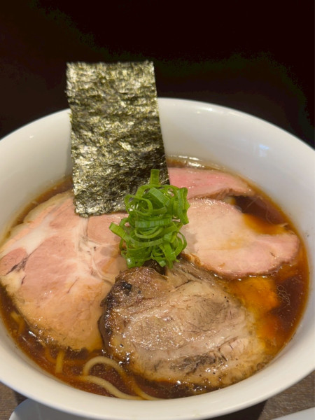 「特上らぁ麺(醤油)」@らぁ麺や 嶋の写真