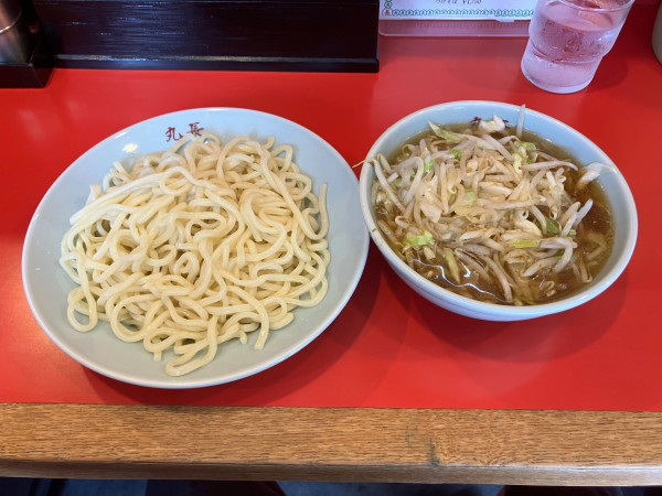「やさいつけそば 1050円」@丸長 目白店の写真