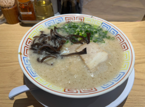 「とんこつラーメン」@とんこつラーメン 餃子 大平軒の写真