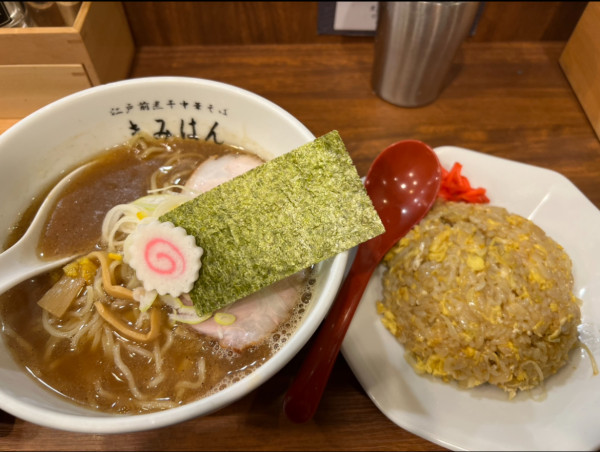 「ラーメン」@江戸前煮干し中華そば きみはん 総本店の写真