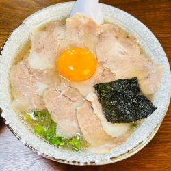 チャシュー卵入り