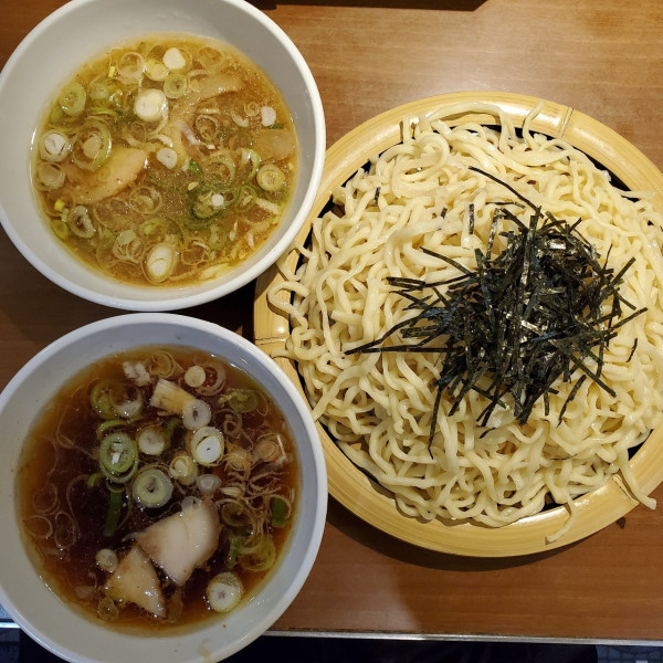 「つけ麺食べ比べセット」@昌平ラーメンの写真