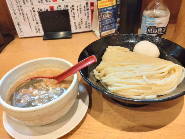 「煮干しつけめん麺大盛＋味玉」@麺堂 稲葉の写真