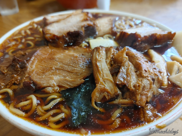 「チャーシューメン(1,100円)」@梅乃家の写真