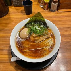 味玉醤油ラーメン