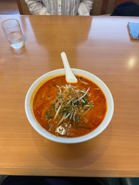 「担々麺」@龍華飯店 本店の写真