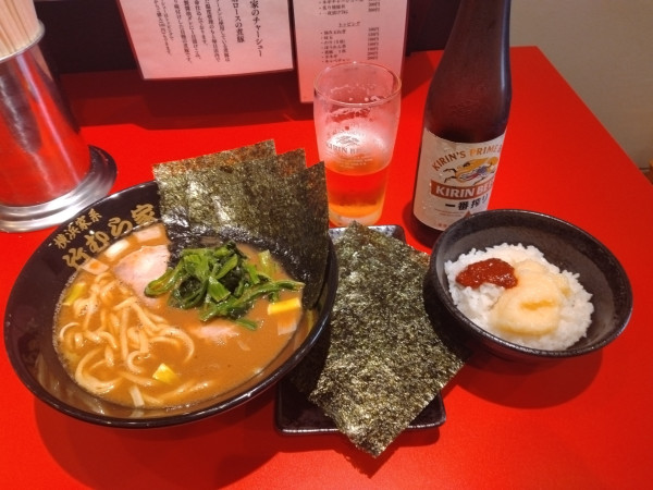 「ラーメン(並)¥900+のり5枚¥100+ライス¥100-」@横浜家系ラーメン 竹むら家の写真