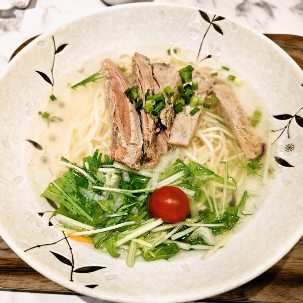 「レギュラーラーメン(清湯)」@牛腩麺館 新仙の写真