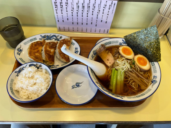 「まる長ラーメンセット」@手作り餃子ラーメン まる長の写真