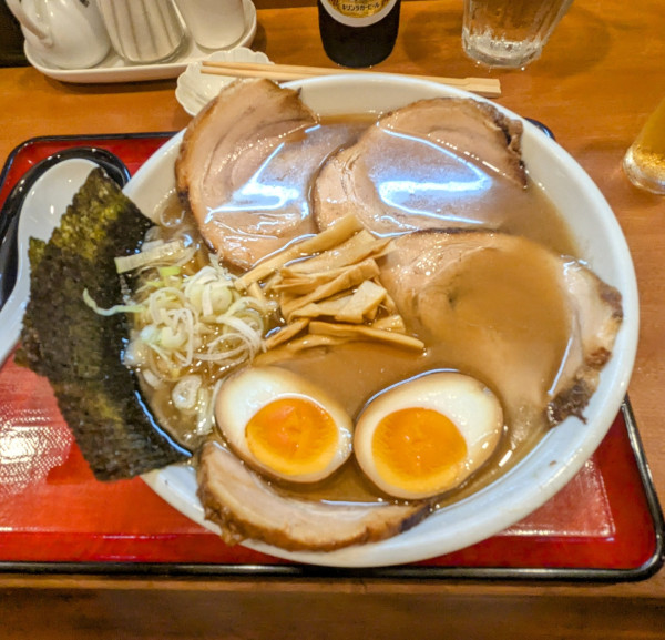 「中華麺＋味玉＋チャーシュー ＋小瓶ビール  1,650円」@めん 和正の写真